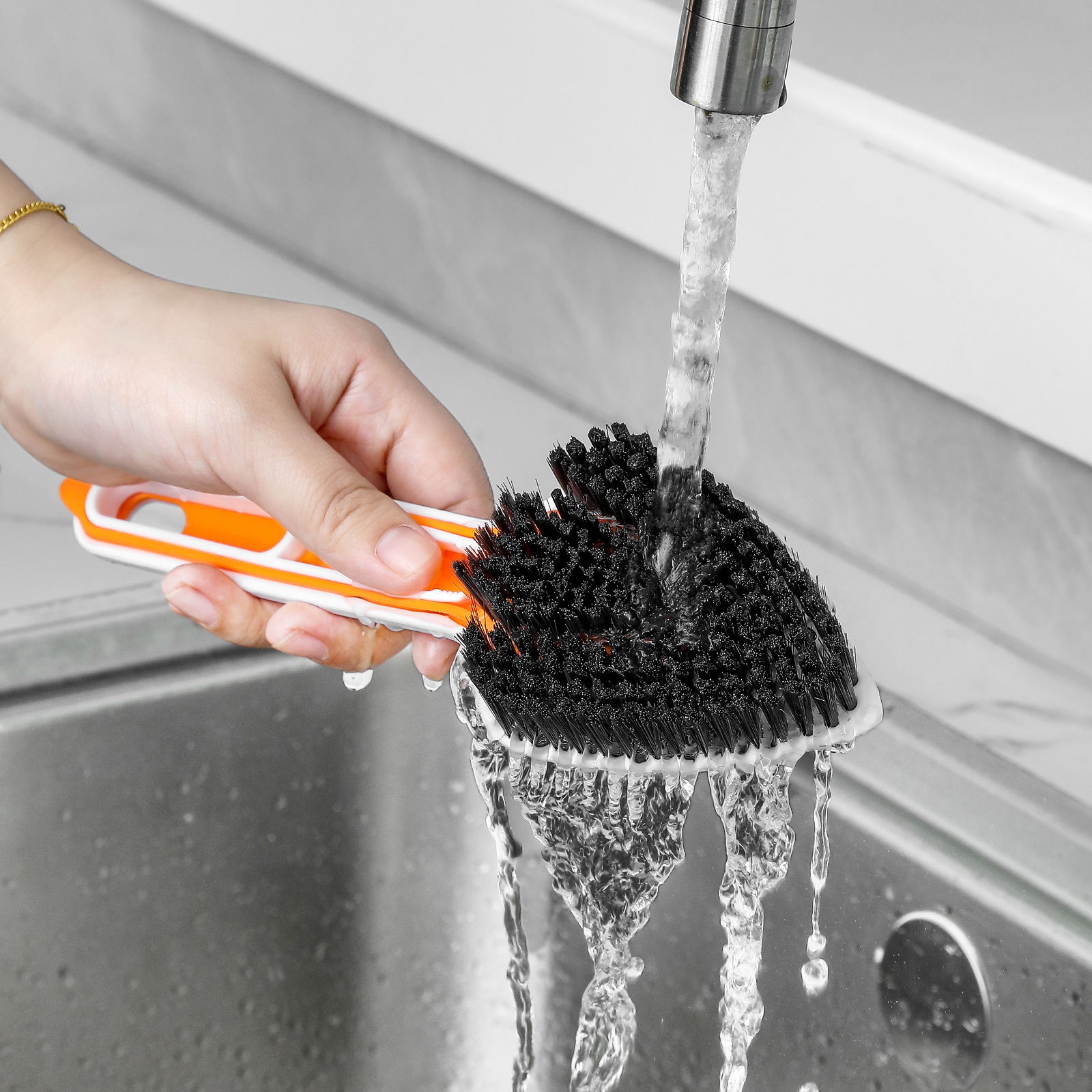 Multifunctional Slit Cleaning Brush 3-in-1 Household Cleaning Brush Bathroom Floor Crevice Cleaning